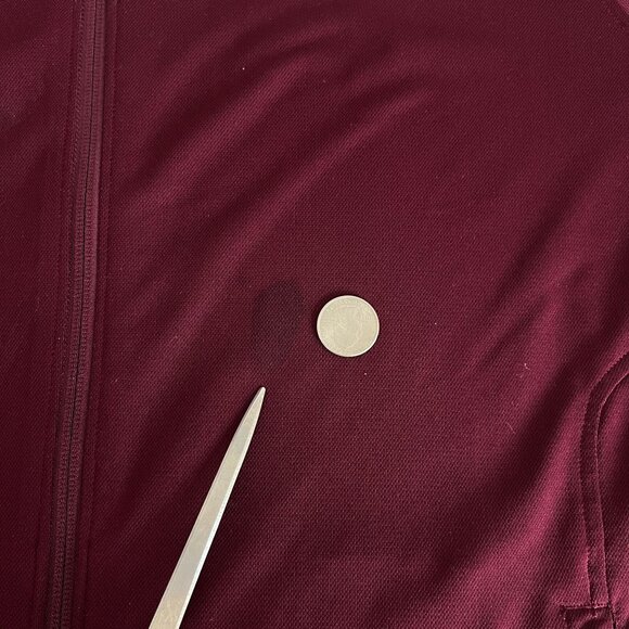 Under Armour Fitted Performance Jacket Full Zip Large Burgundy Mesh Sleeves - Picture 11 of 15